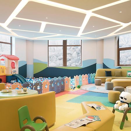 Holiday Inn Resort Zhangjiakou Chongli Eksteriør bilde