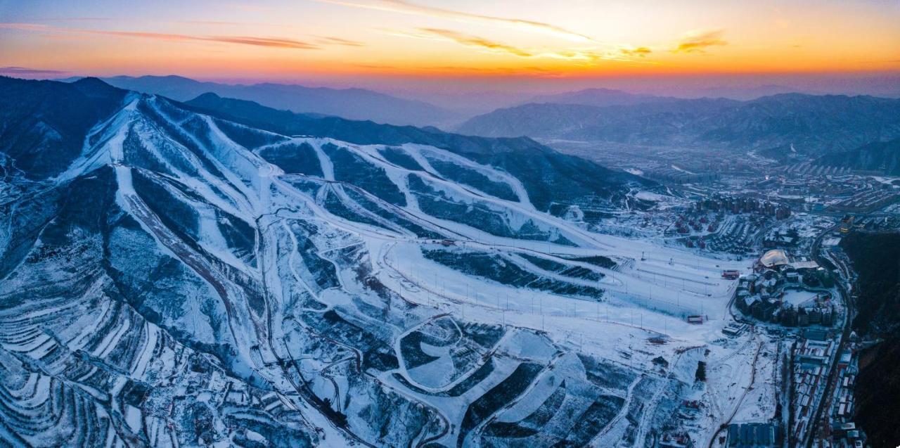 Holiday Inn Resort Zhangjiakou Chongli Eksteriør bilde